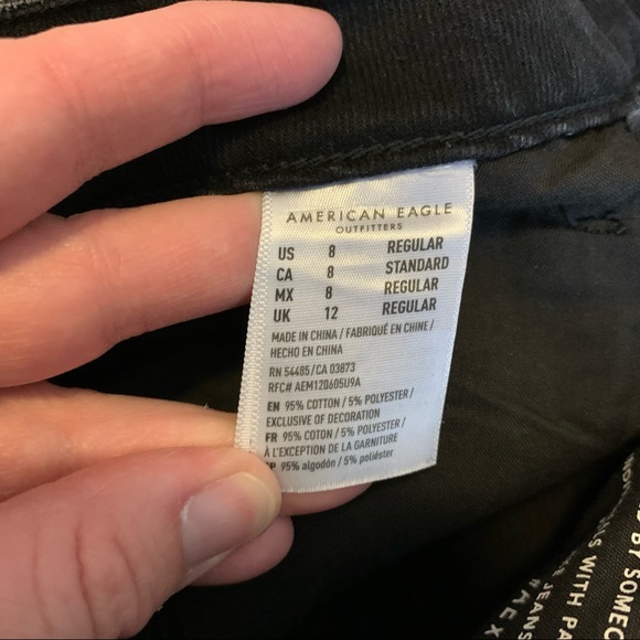 AE High Waisted Tomgirl Jean - Picture 7 of 10